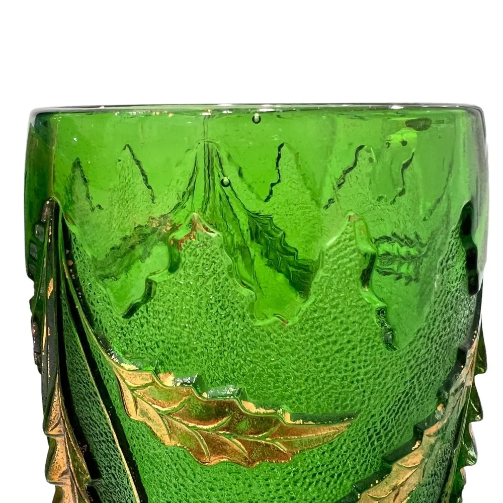 2 VINTAGE EARLY AMERICAN PATTERN GLASS DELAWARE EMERALD GREEN & GOLD VASES